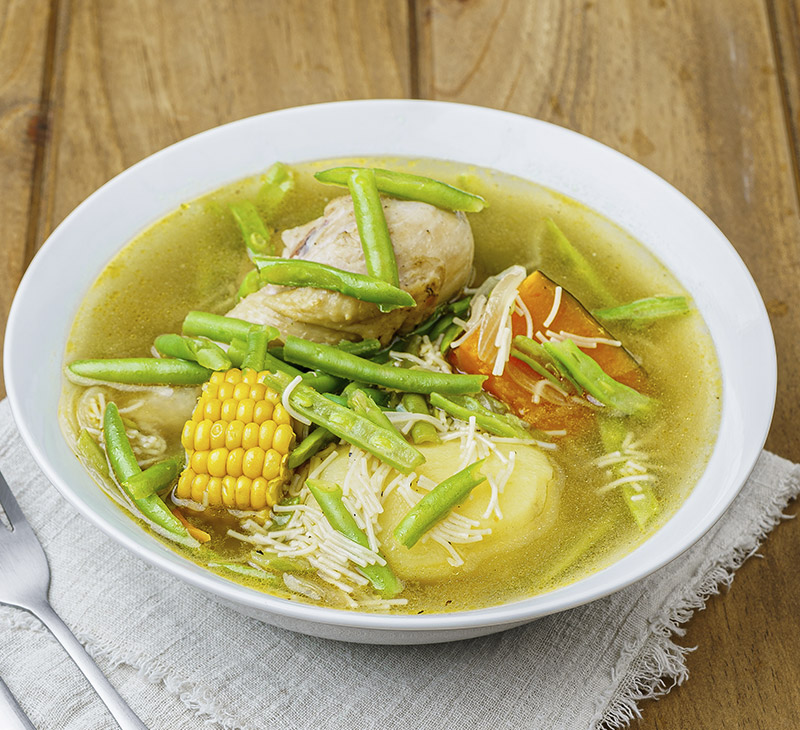 Cazuela de pollo con porotos verdes